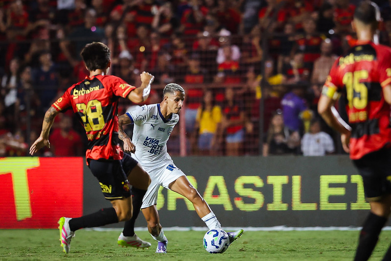 Bahia empata com Sport e Luciano Juba valoriza conquista de um ponto.