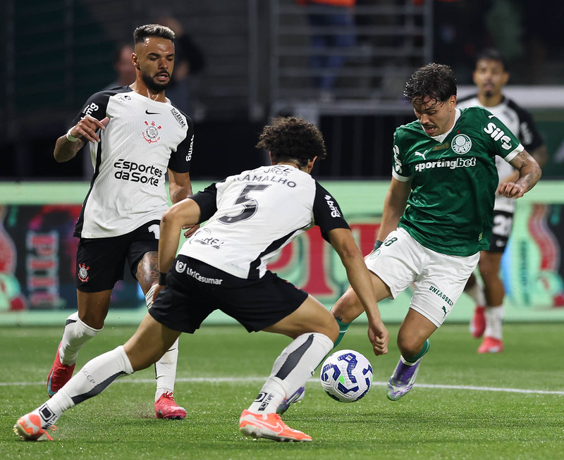 Palmeiras fecha segundo ano seguido sem vencer Corinthians no Allianz Parque