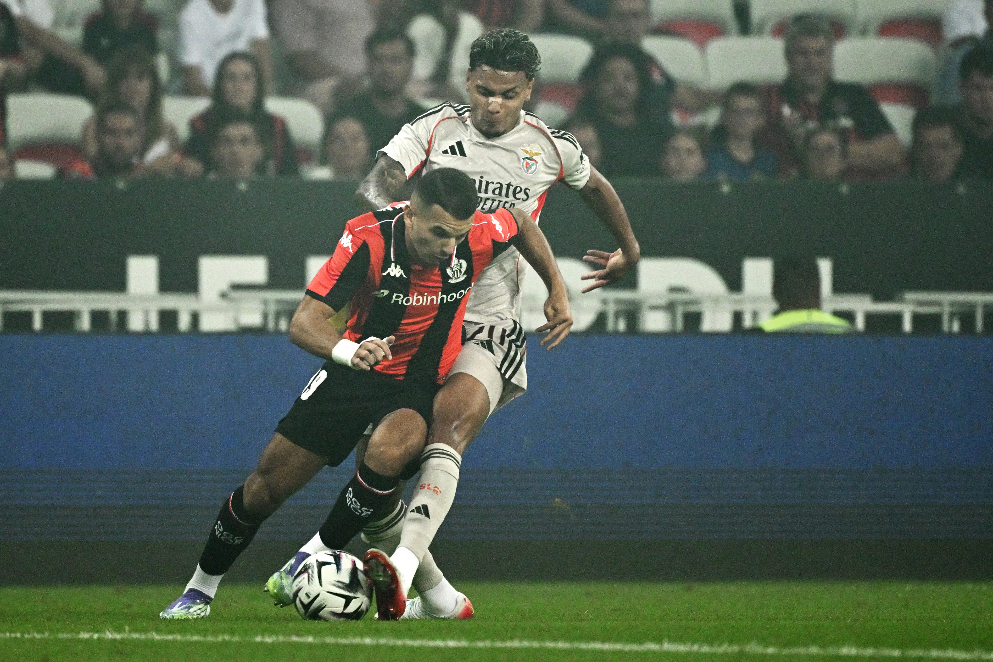 Veja fotos do duelo entre Nice e Benfica pela Liga dos Campeões