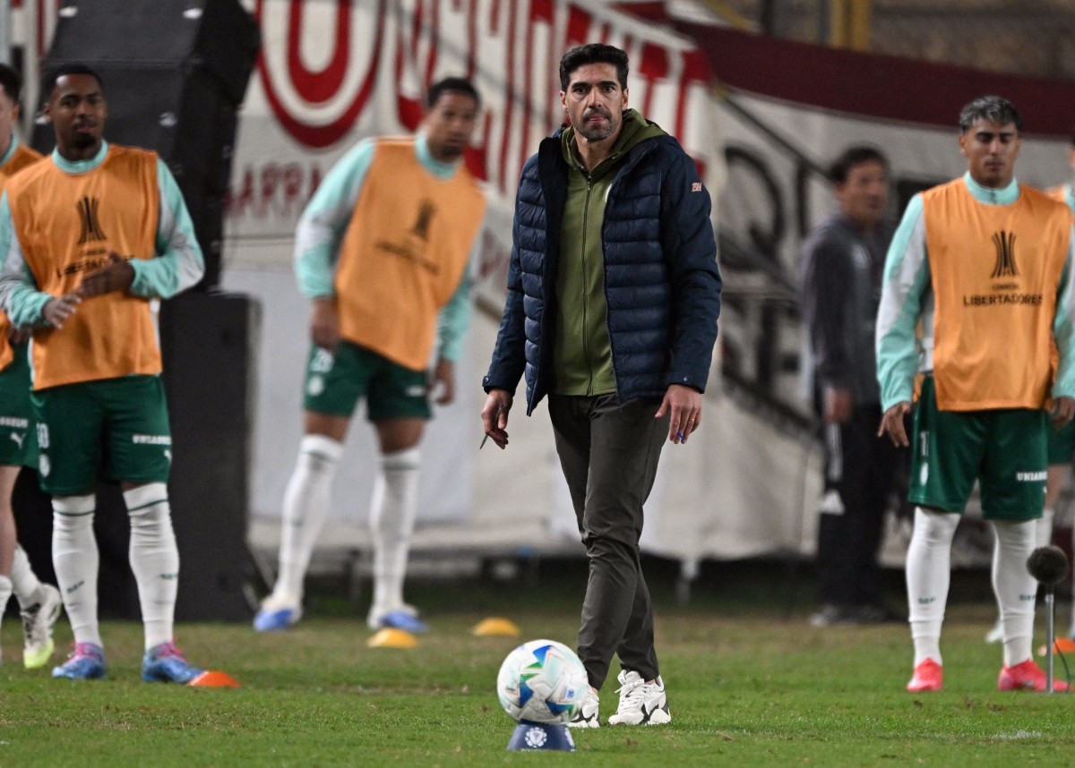 REVOLUÇÃO NO ATAQUE! Flaco López e Vitor Roque dão show e Abel Ferreira encontra 'solução' para o Palmeiras!