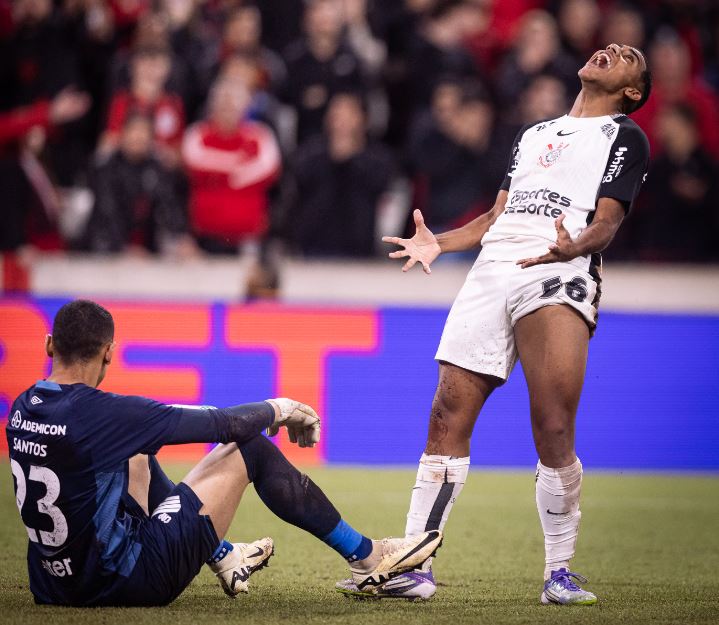 Dorival elogia Gui Negão, mas pede cautela com jovem do Corinthians