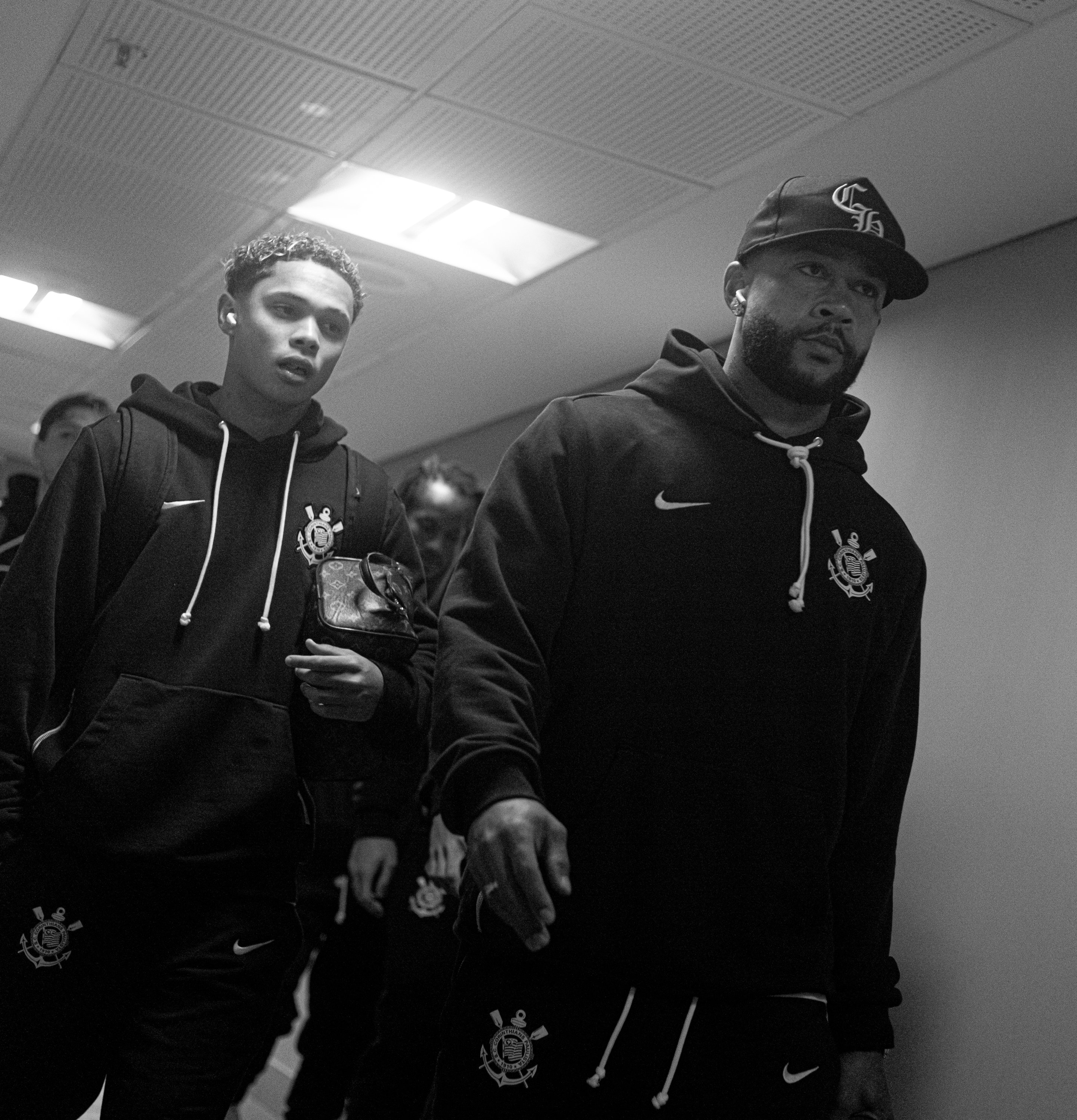 Preocupação GIGANTE no Timão: Camisa 10 sente a coxa e vira dúvida após vitória em Derbi