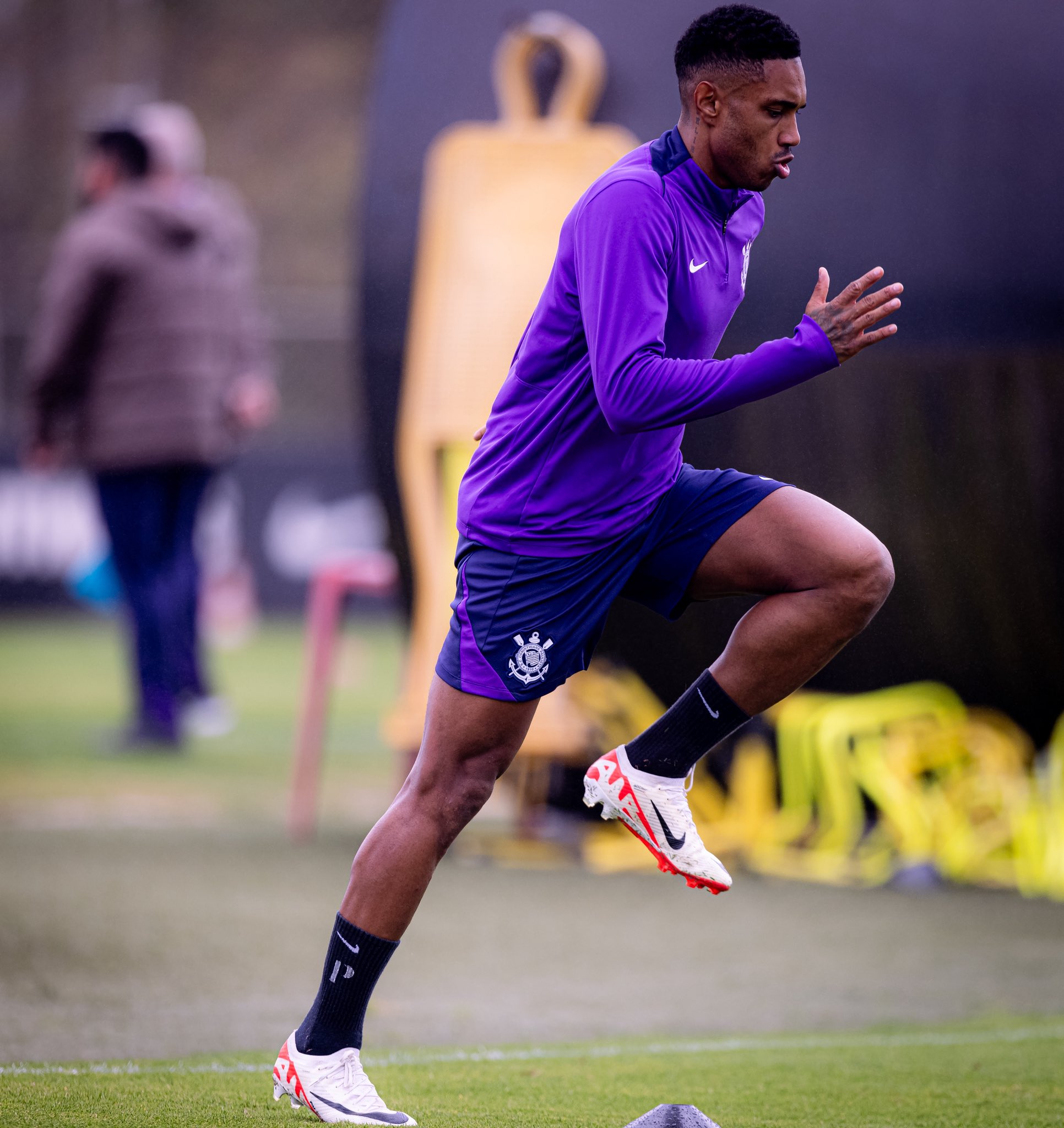 Entenda como Vitinho pode ajudar ataque e suprir desfalques do Corinthians
