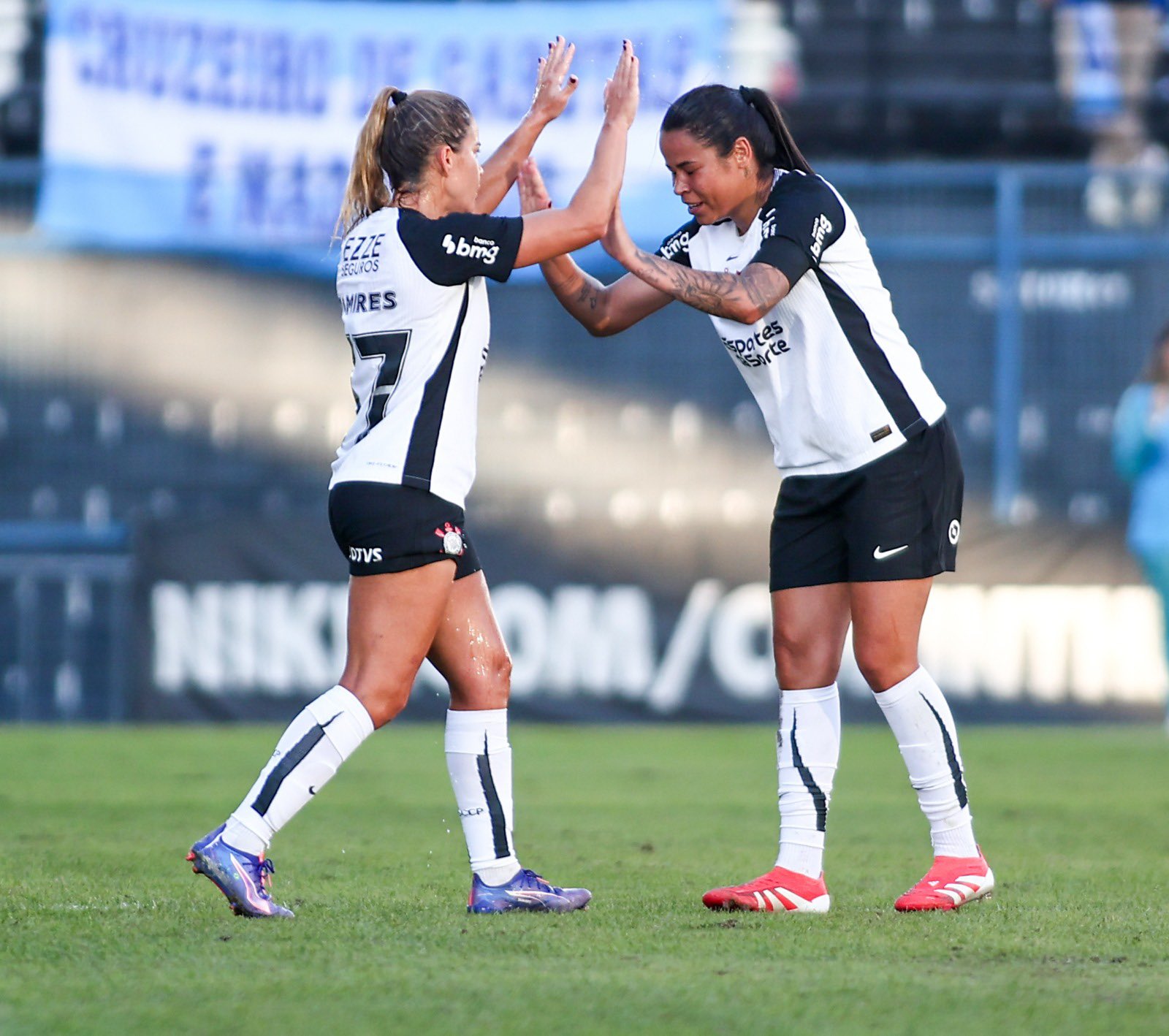 Corinthians x Bahia: jogo decisivo das quartas do Brasileiro Feminino - onde assistir?
