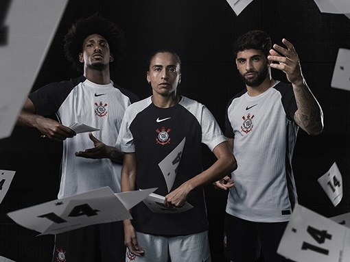Corinthians oficializa renovação de contrato com a Nike por uma década