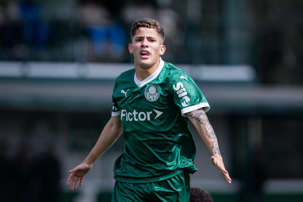 Palmeiras Sub-17 domina Barretos na 2ª fase do Paulista; sub-15 tropeça