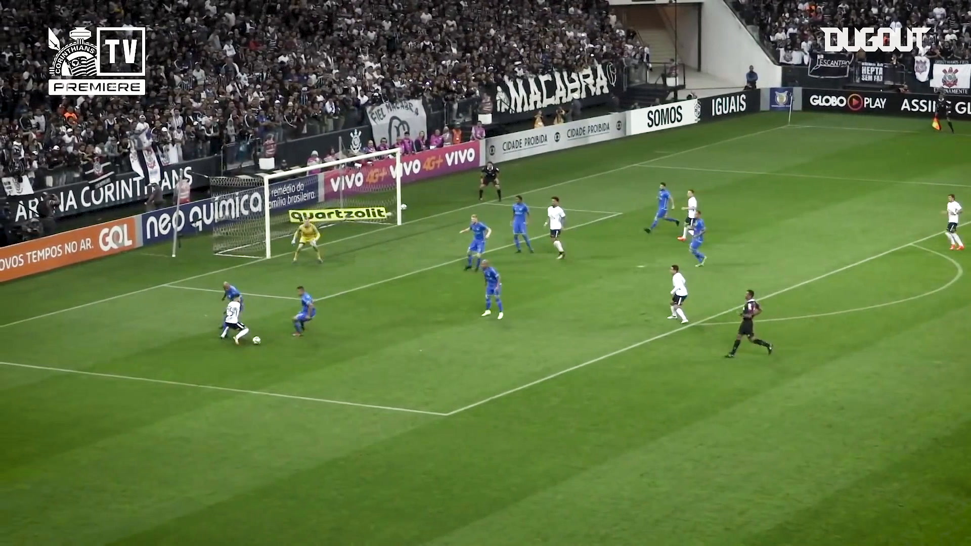 Kazim: relembrando um dos gols marcados pelo atacante no Corinthians