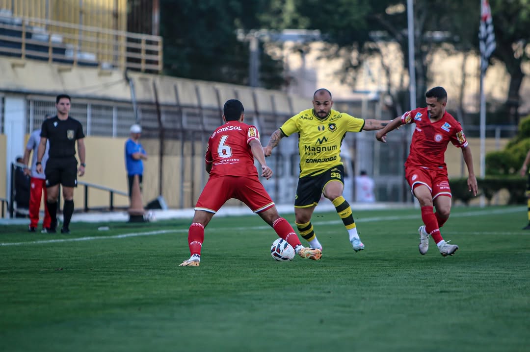 São Bernardo vence Tombense e chega ao G4 da Série C