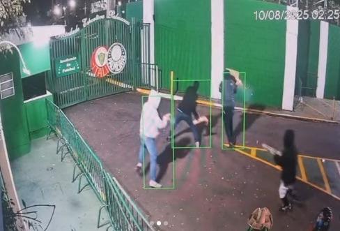 Delegacia investiga ataque ao CT do Palmeiras a pedido do clube.