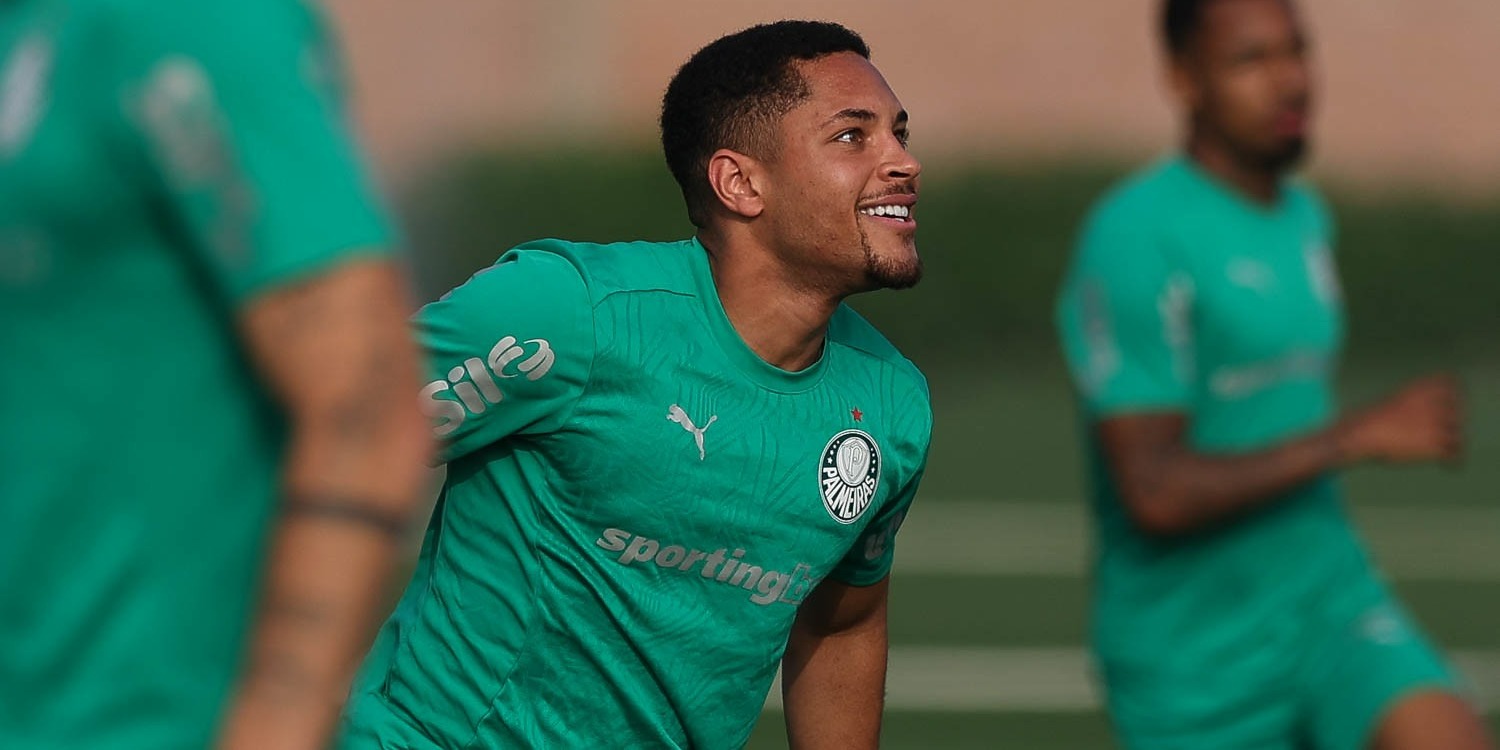 Atacante do Palmeiras analisa desafio na Libertadores contra Universitario