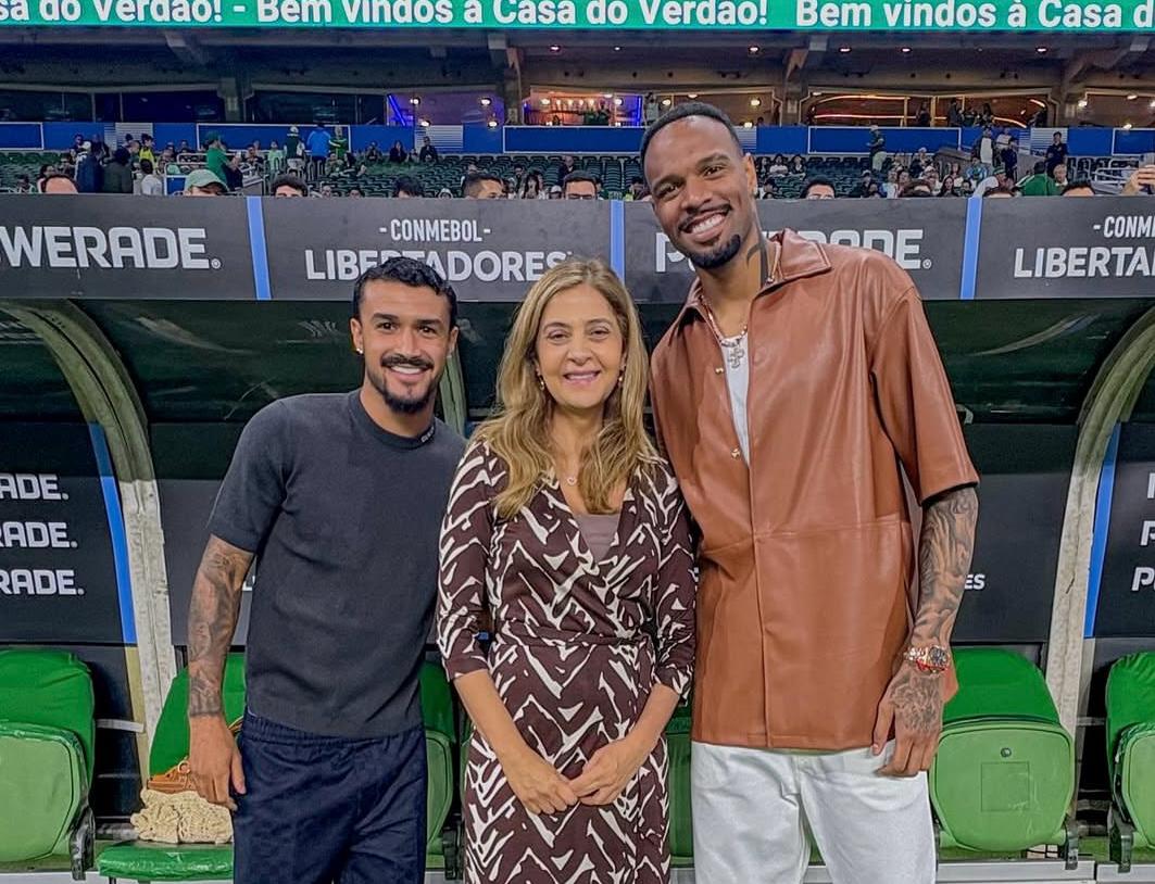 SÓ OLHARAM! Novos reforços acompanham classificação do Palmeiras no Allianz