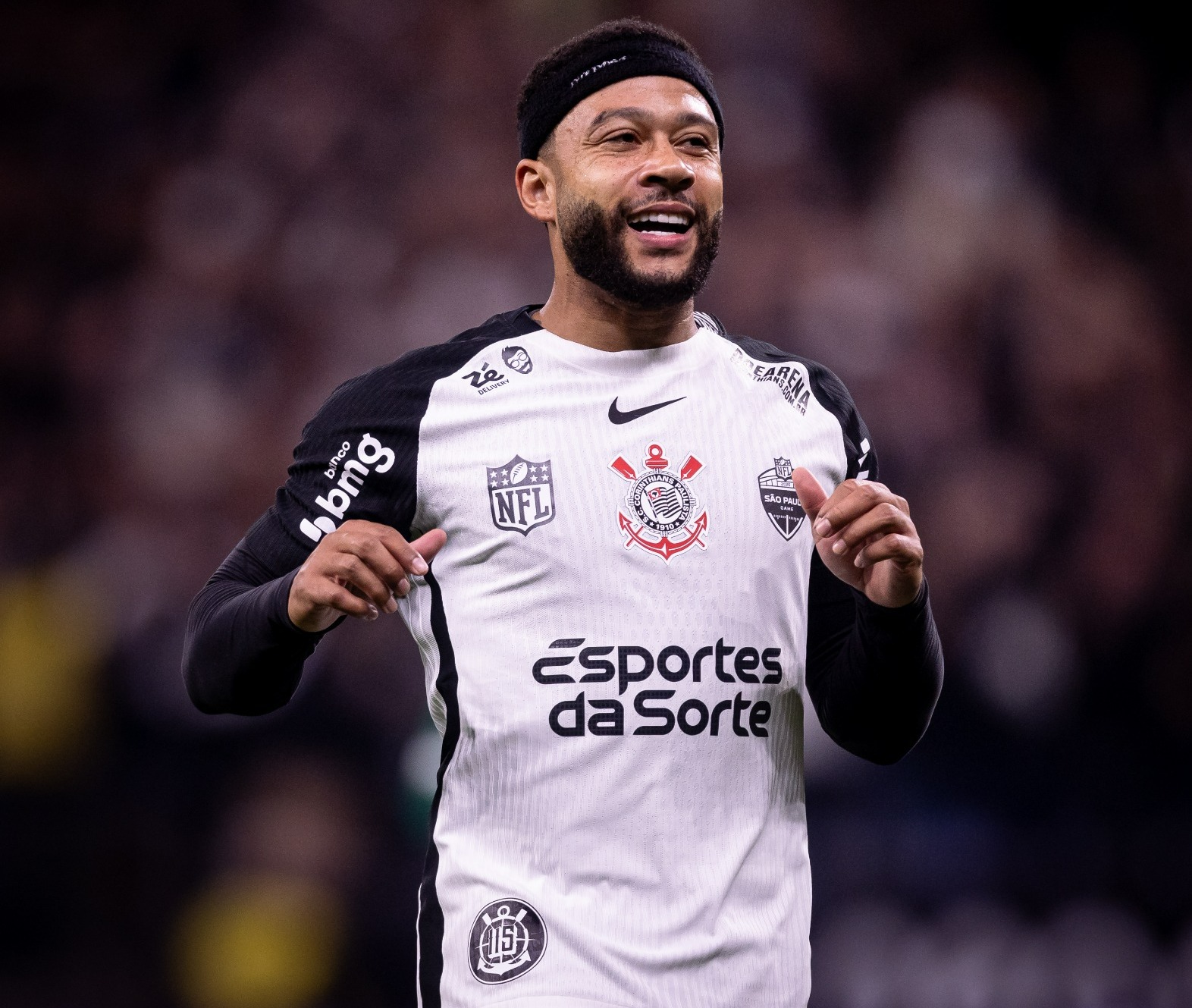 ACORDO PRÓXIMO! Corinthians deve parcelar débitos com Memphis após acordo sobre valores pendentes