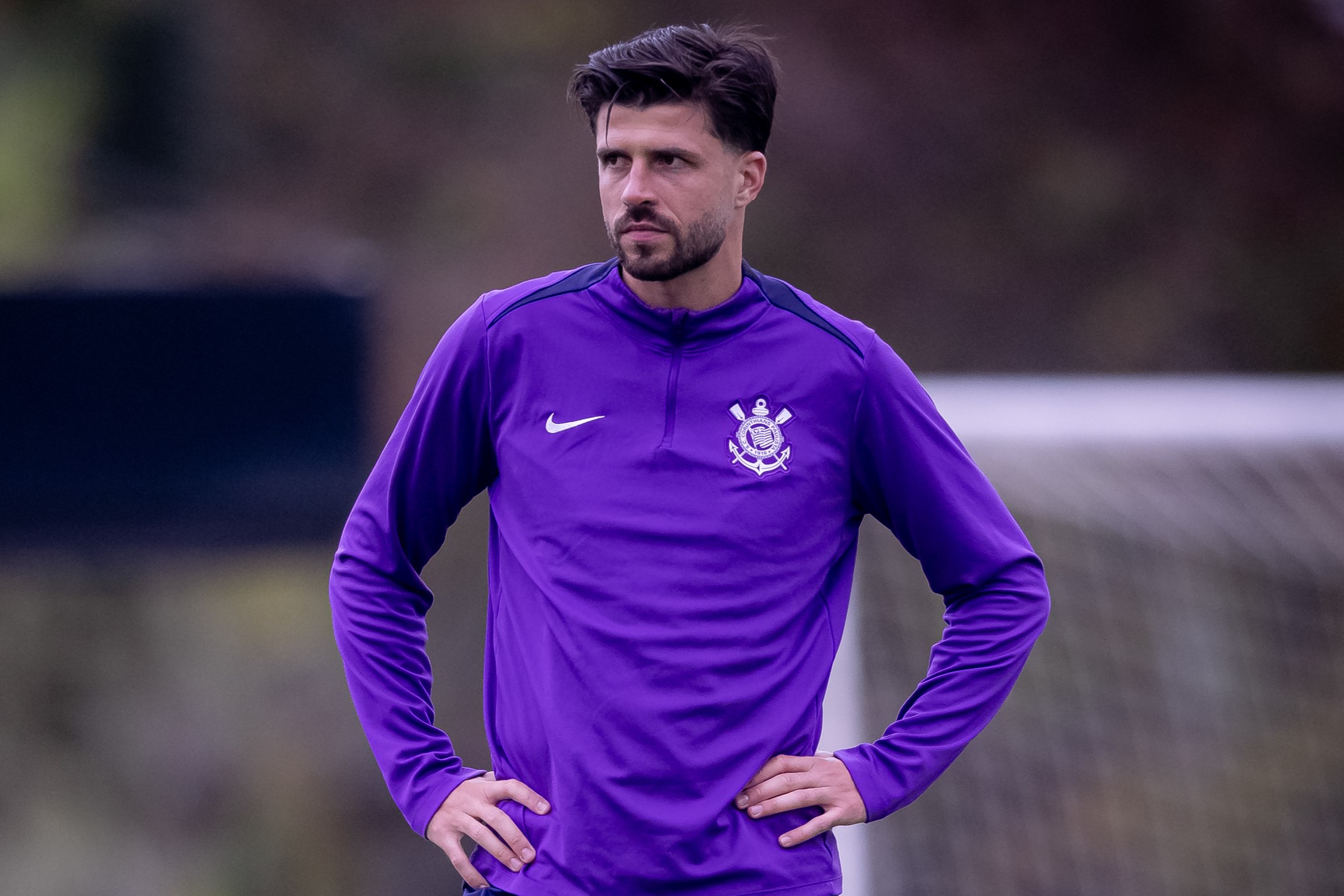 Héctor Hernández pode deixar o Corinthians devido à perda de espaço.