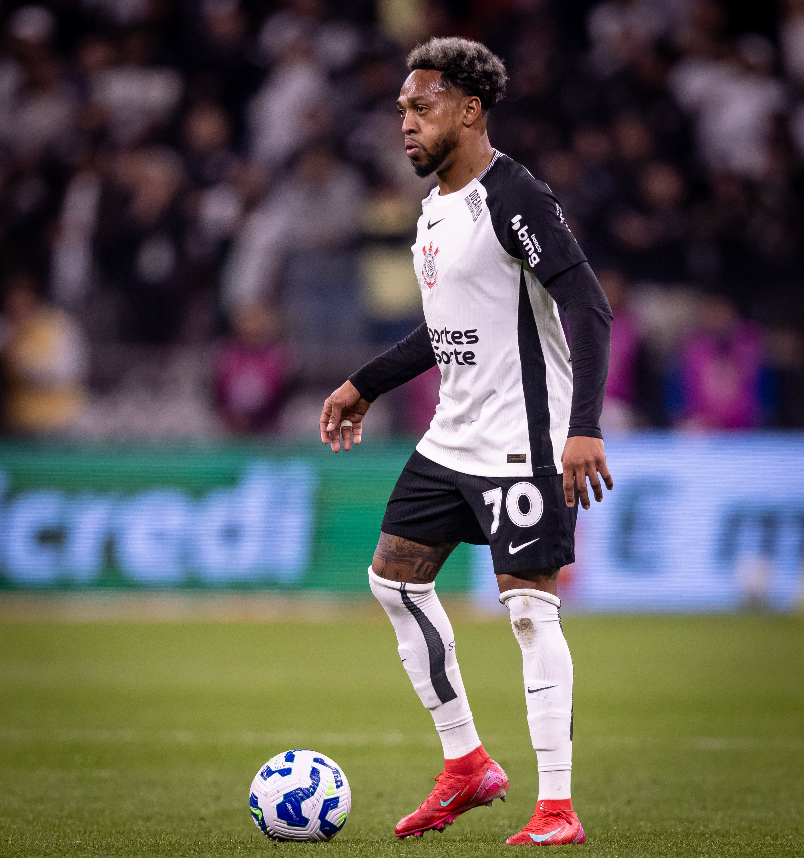 José Martínez causa prejuízo ao Corinthians em jogo contra o Fortaleza