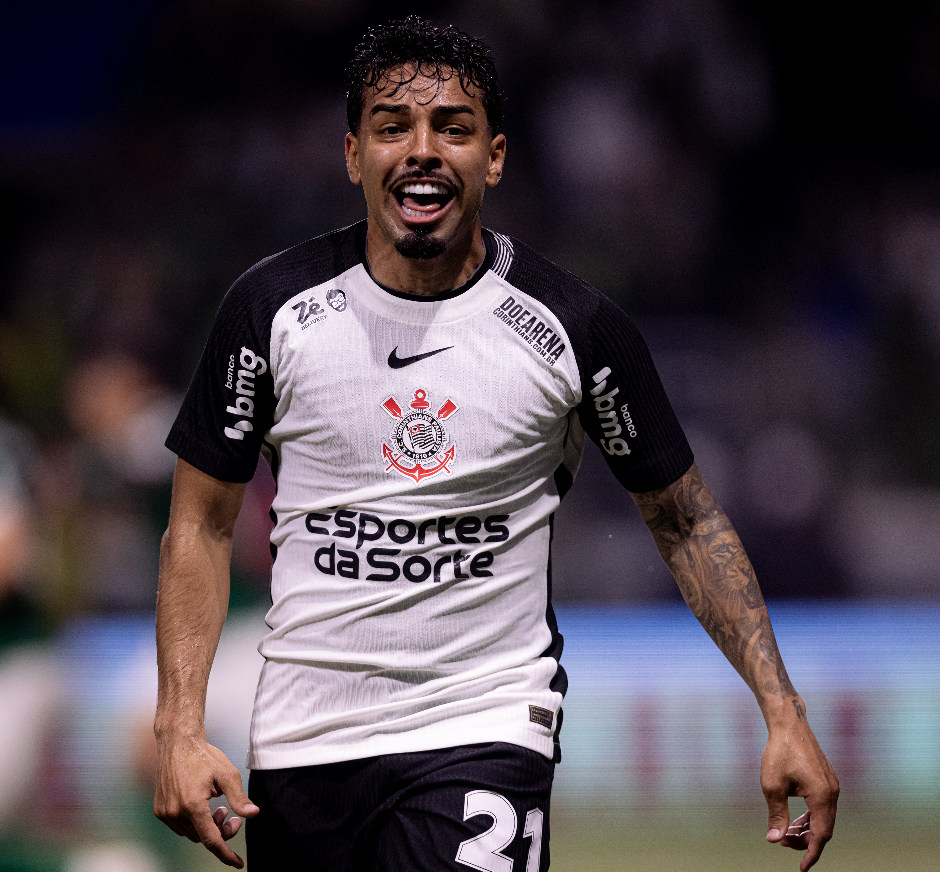 Corinthians se impõe: defesa de Bidu anula ataque do Vitória em duelo decisivo no campeonato