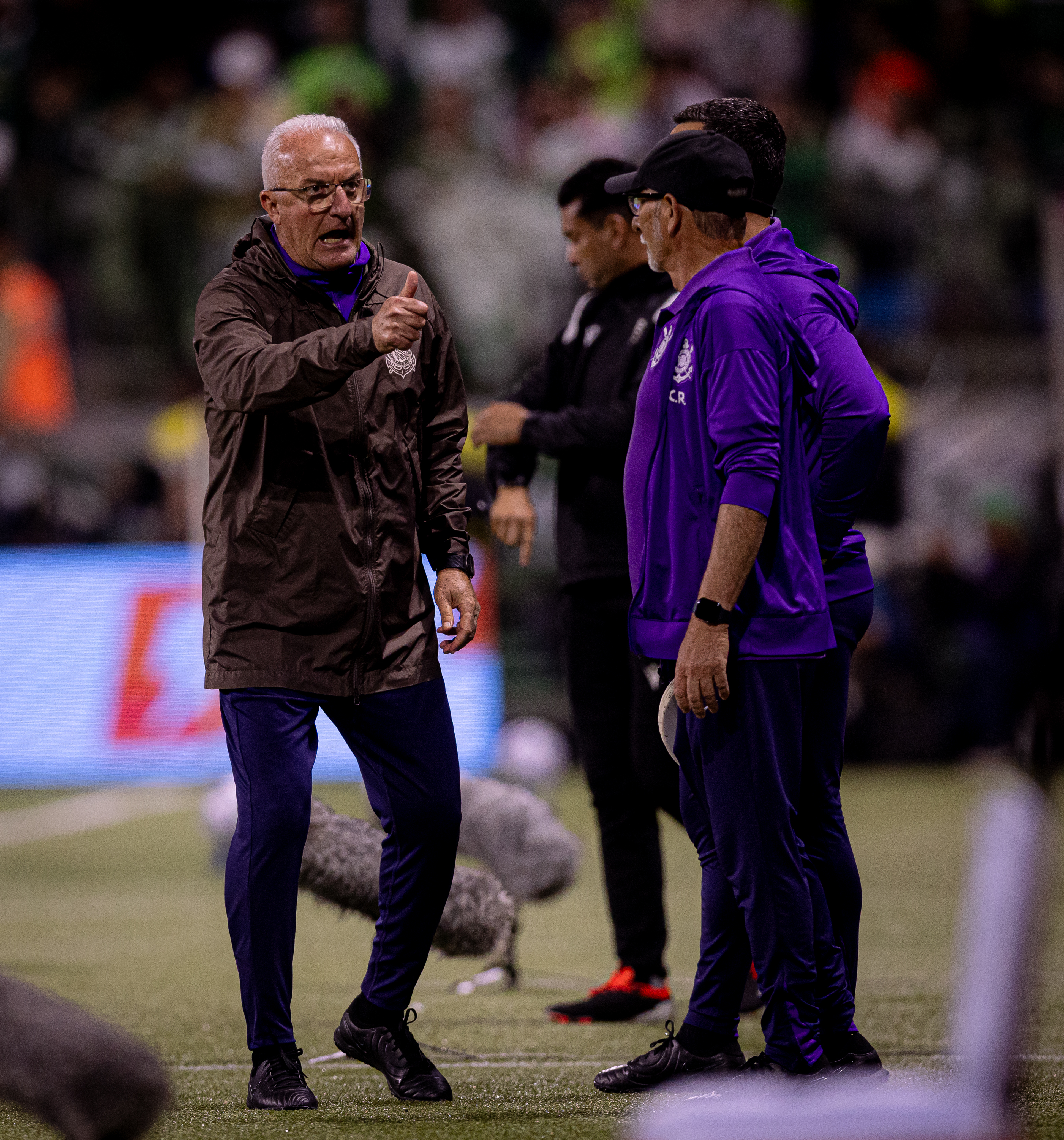 Classificação alivia pressão e traz tranquilidade a Dorival no Corinthians