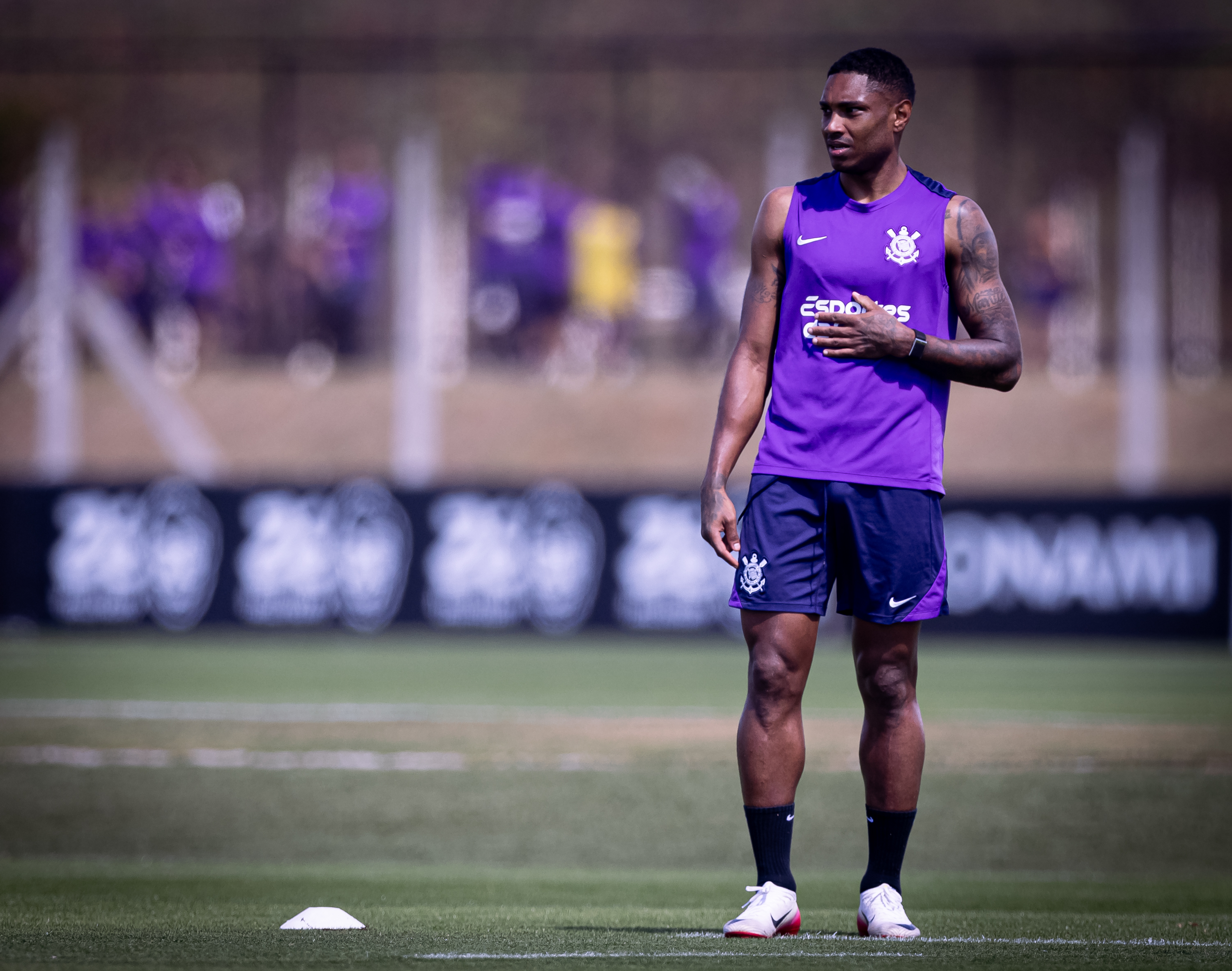 Veja galeria de fotos do treino do Corinthians para próxima partida.