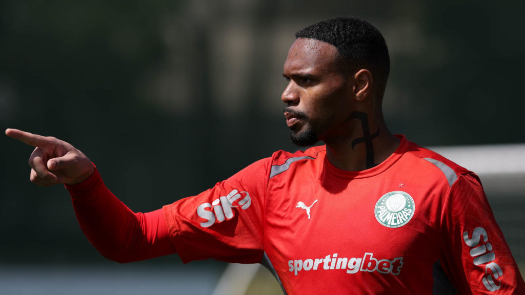 Carlos Miguel tem experiência equivalente a apenas 4% dos jogos de Weverton