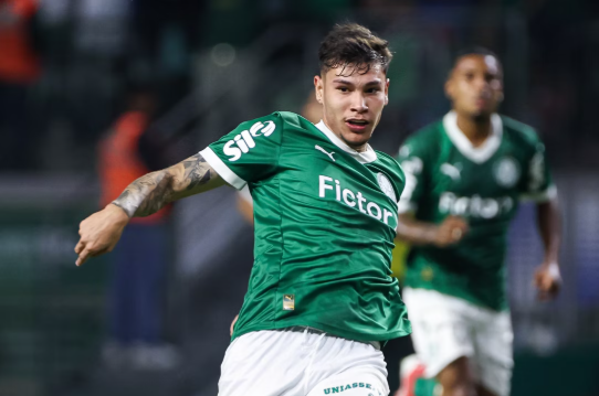 Erick Belé garante foco no sub-20, mas mira chance no profissional do Palmeiras: 