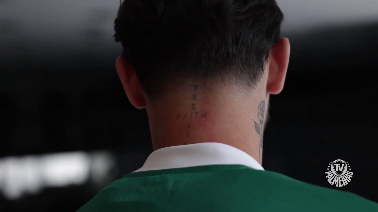 Khellven aceita convite do Palmeiras, destacando grandeza do clube.