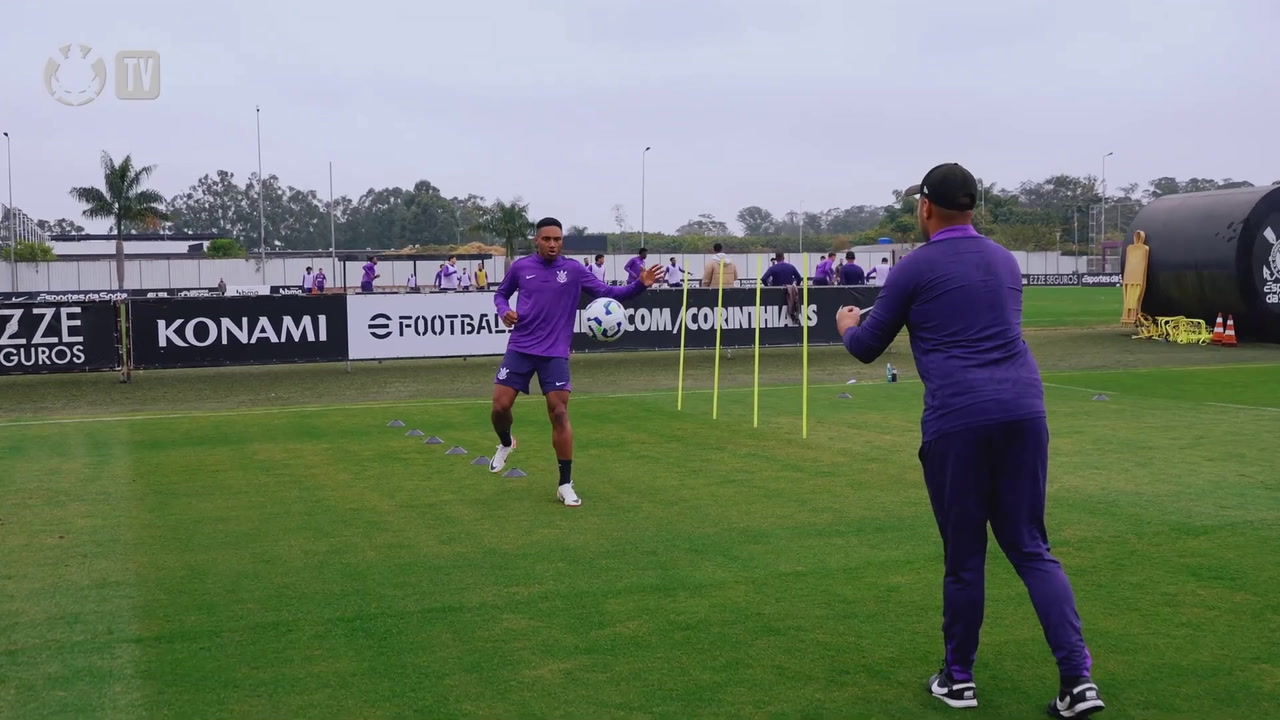 Treino de Vitinho: Estreia Promissora no Corinthians