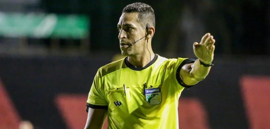 PÊNALTI MAL MARCADO? CBF divulga áudio de lance polêmico em jogo do Corinthians!