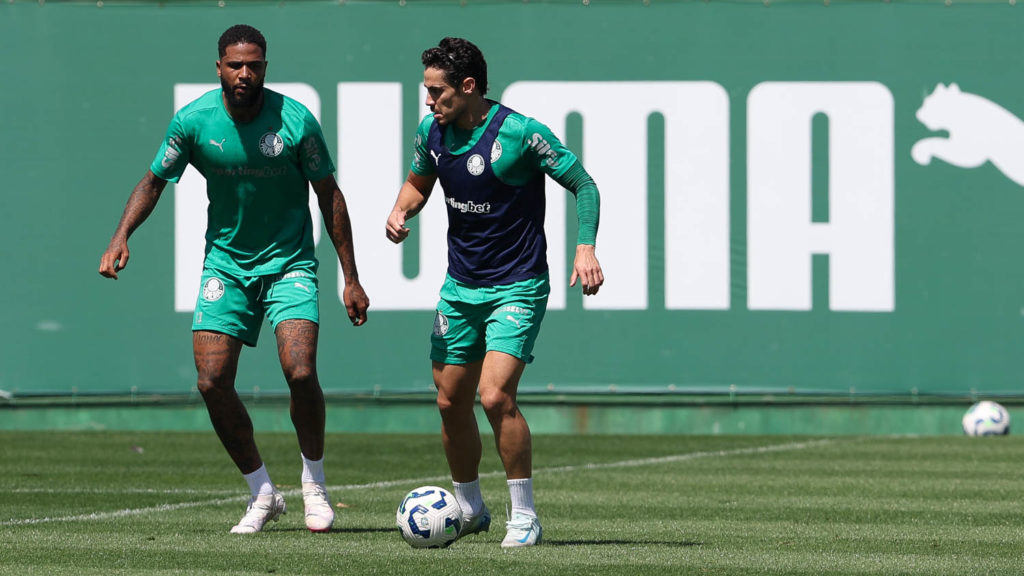 ELENCO COMPLETO? Palmeiras conta com retornos importantes e treina forte antes de enfrentar o Internacional