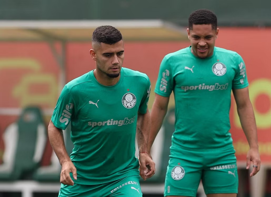 Pesquisa coloca Palmeiras, Flamengo e Botafogo entre 100 elencos mais caros do mundo