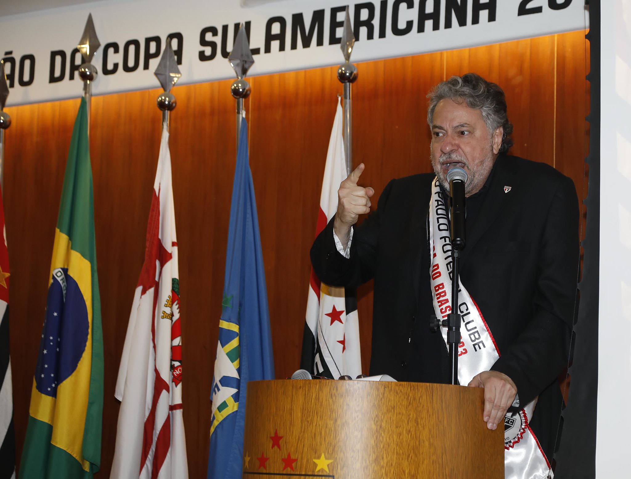 POLÊMICA: São Paulo critica bloqueio de repasses da Libra realizado pelo Flamengo!