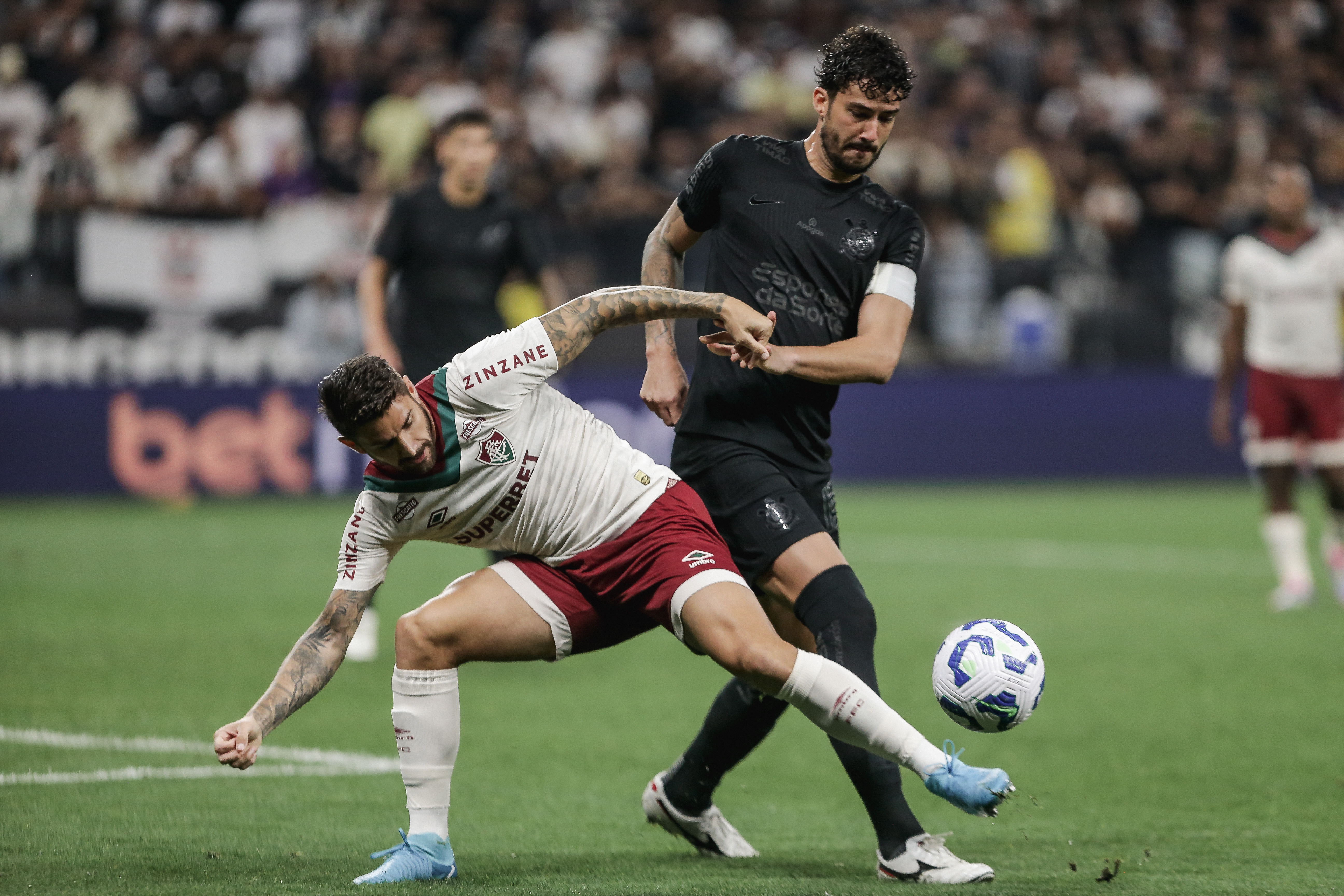 Fluminense e Corinthians: detalhes da partida pelo Brasileirão, onde assistir e escalações