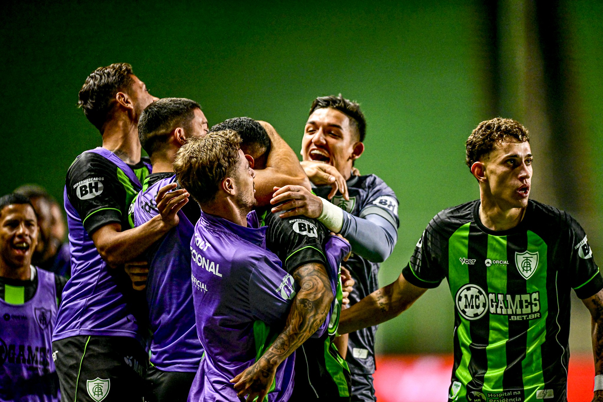 América-MG x Operário-PR pela Série B: onde assistir ao vivo ...