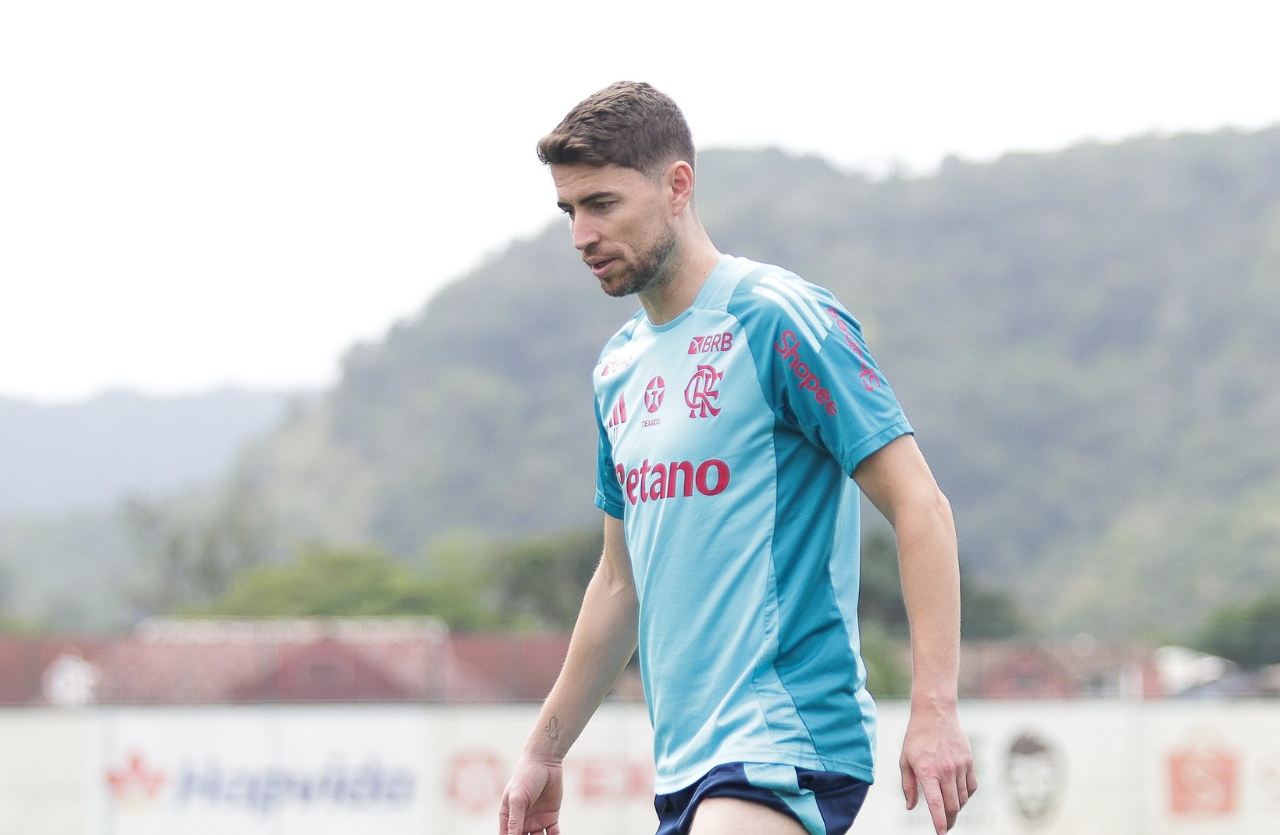 JORGINHO EM CAMPO? Flamengo ganha reforço crucial para decisão