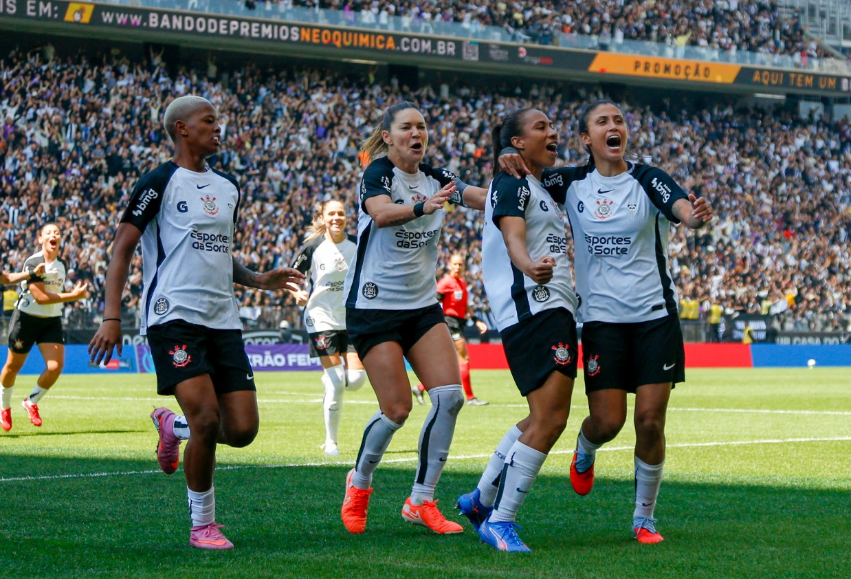 CAMPEÃS! Corinthians conquista hepta do Brasileirão feminino ao vencer Cruzeiro em Itaquera