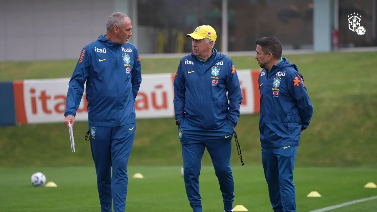 Brasil inicia preparação para duelo contra o Chile