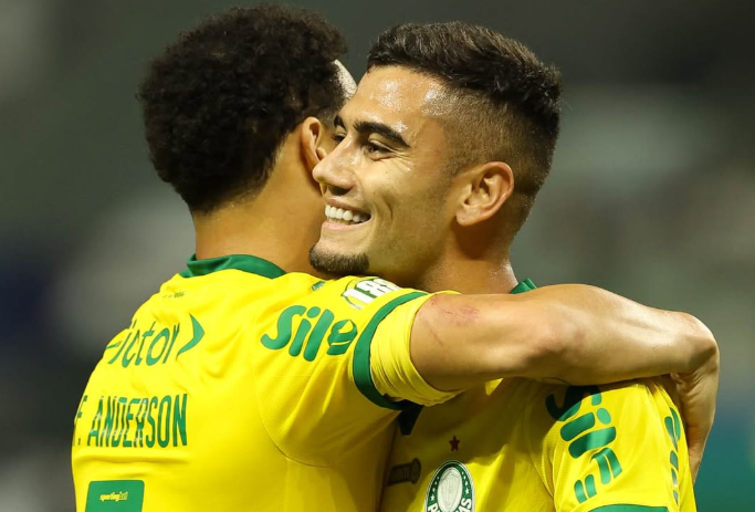 HORA DAS DECISÕES! Palmeiras enfrenta River e viaja para Salvador nesta semana decisiva