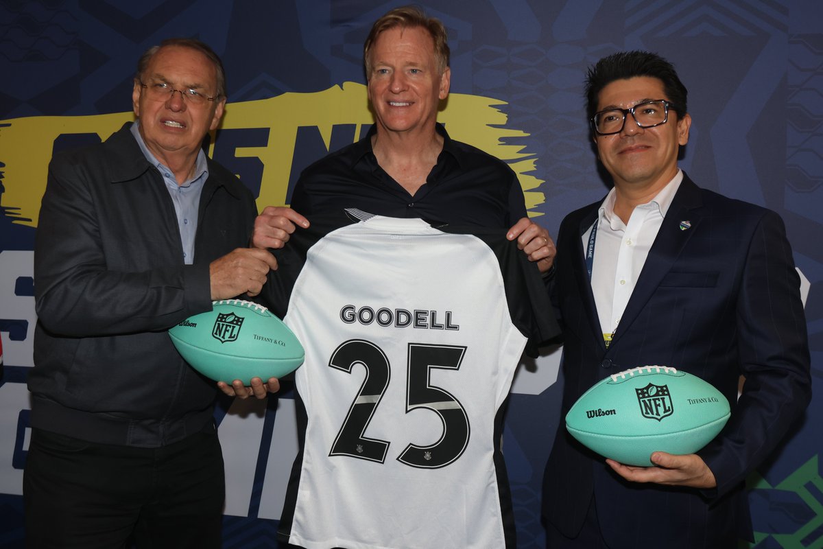 SHOW EM ITAQUERA! Presente especial do Corinthians agita NFL na Neo Química Arena!