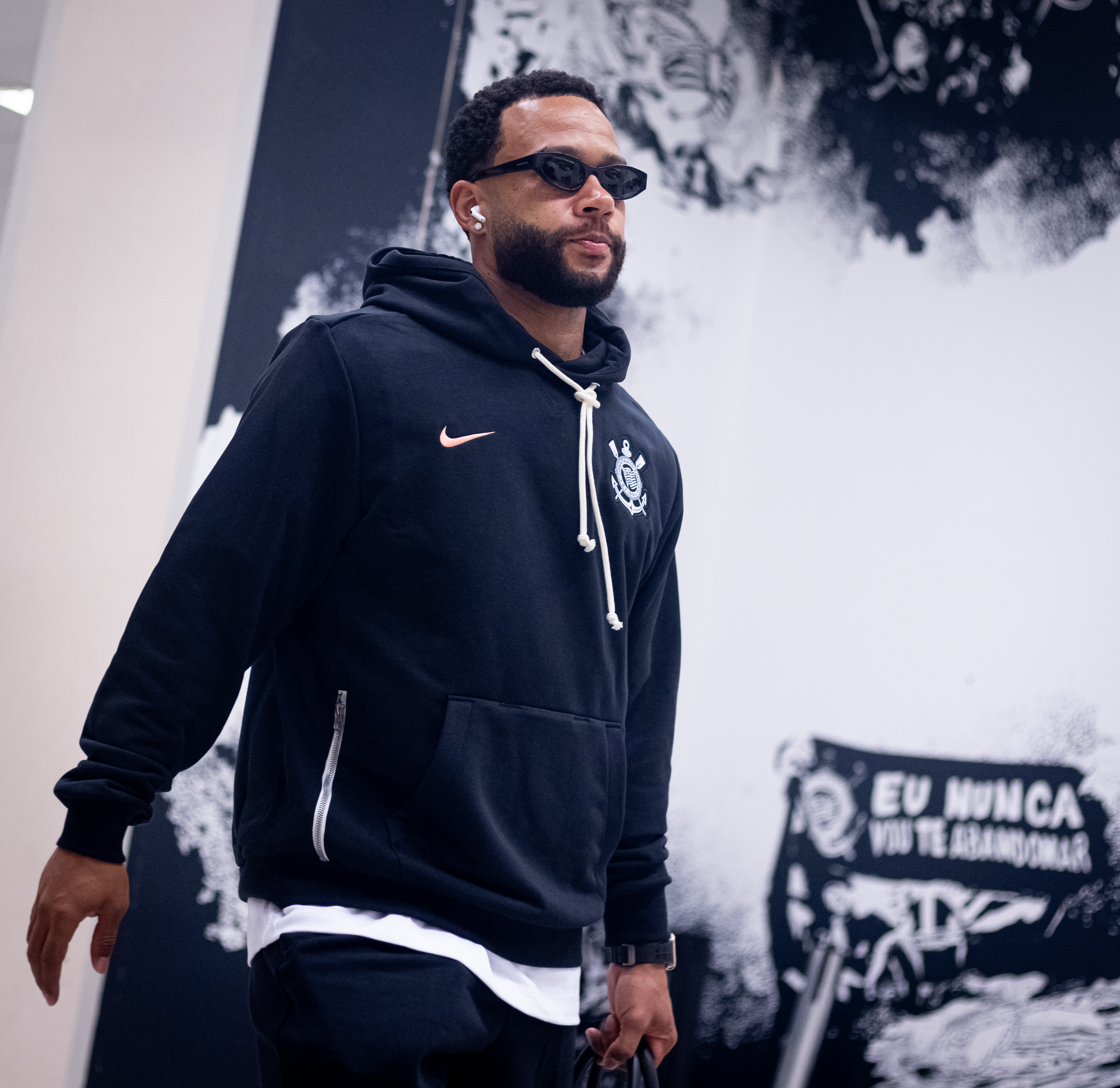 Corinthians e Memphis fecham acordo sobre bonificação atrasada; detalhes a seguir