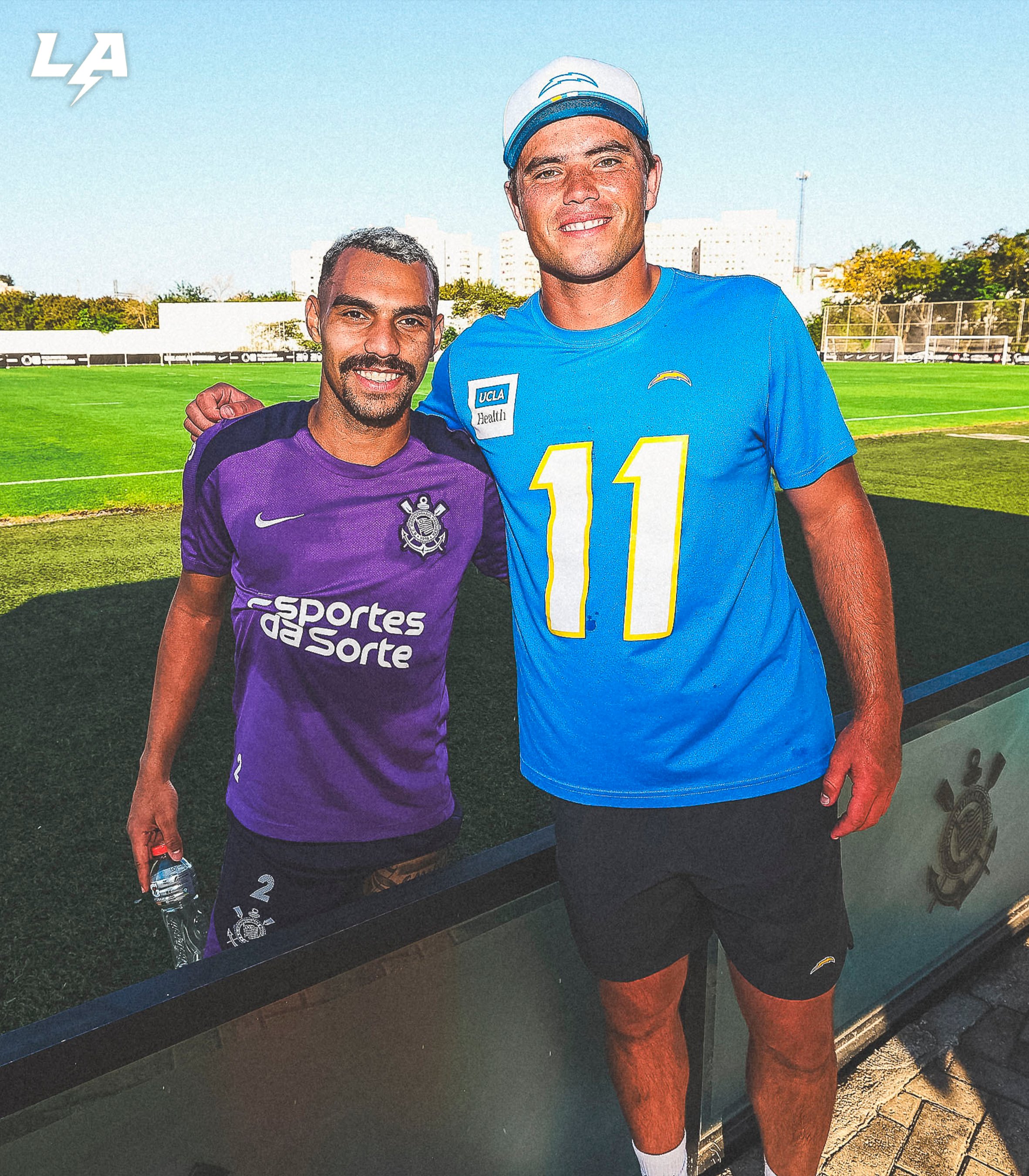 Chargers realizam treino no CT do Corinthians antes da partida da NFL no Brasil