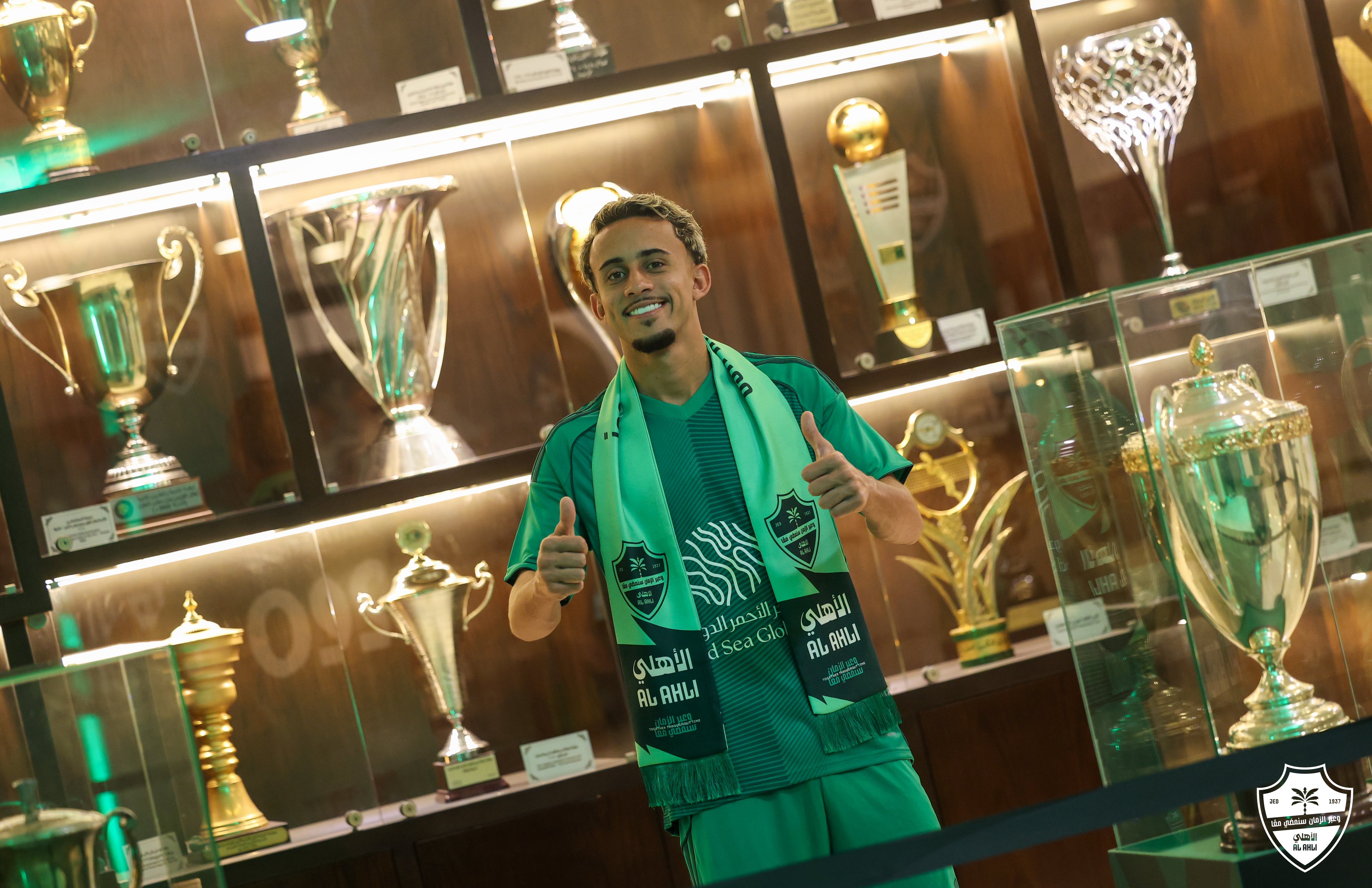 Matheus Gonçalves, ex-Flamengo, é contratado pelo Al-Ahli em transferência recente