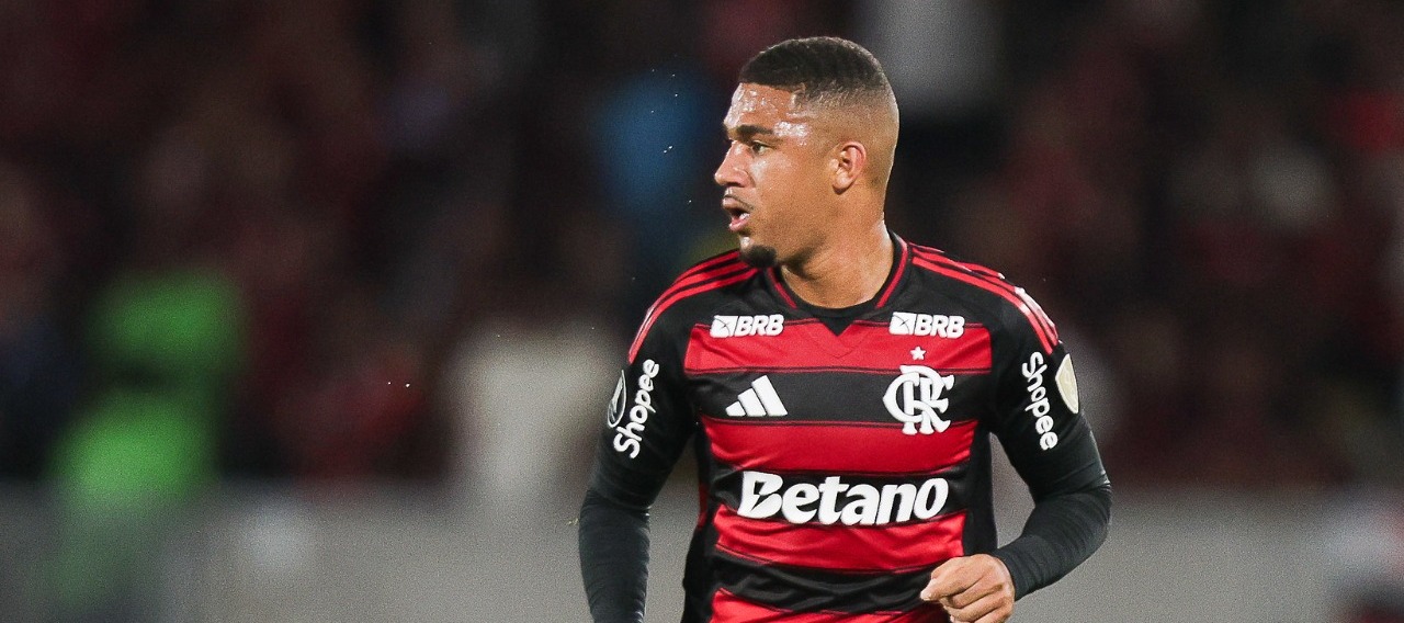 Lino critica arbitragem após empate do Flamengo em jogo decisivo