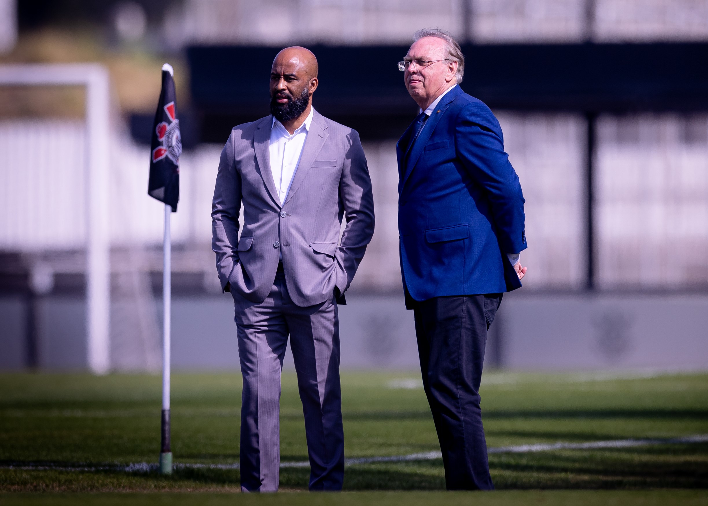 MUITAS DÍVIDAS! Entenda as condenações do Corinthians na FIFA