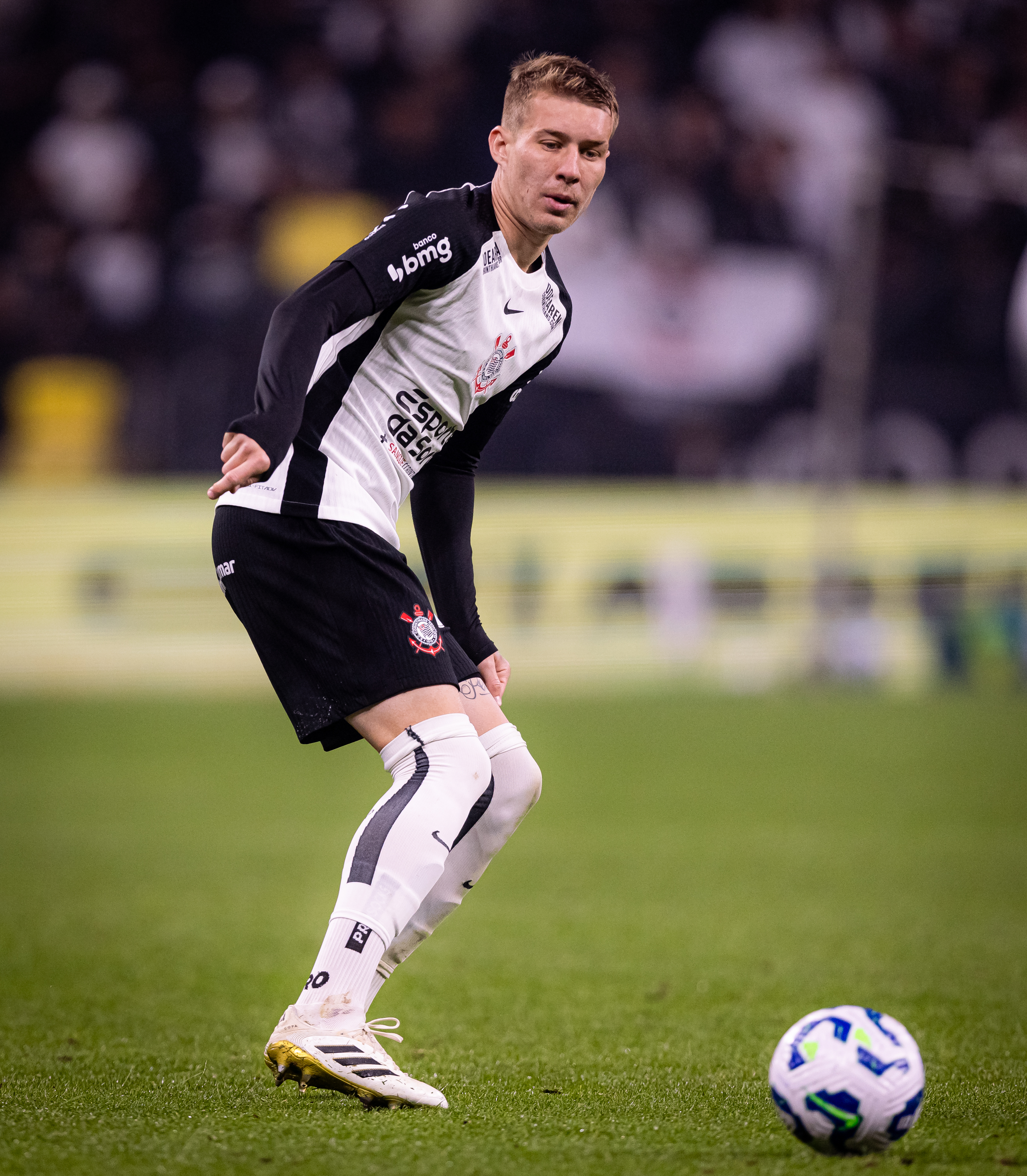 PÉSSIMA NOTÍCIA: Charles, do Corinthians, revela diagnóstico preocupante e passa por exames para descobrir o motivo!