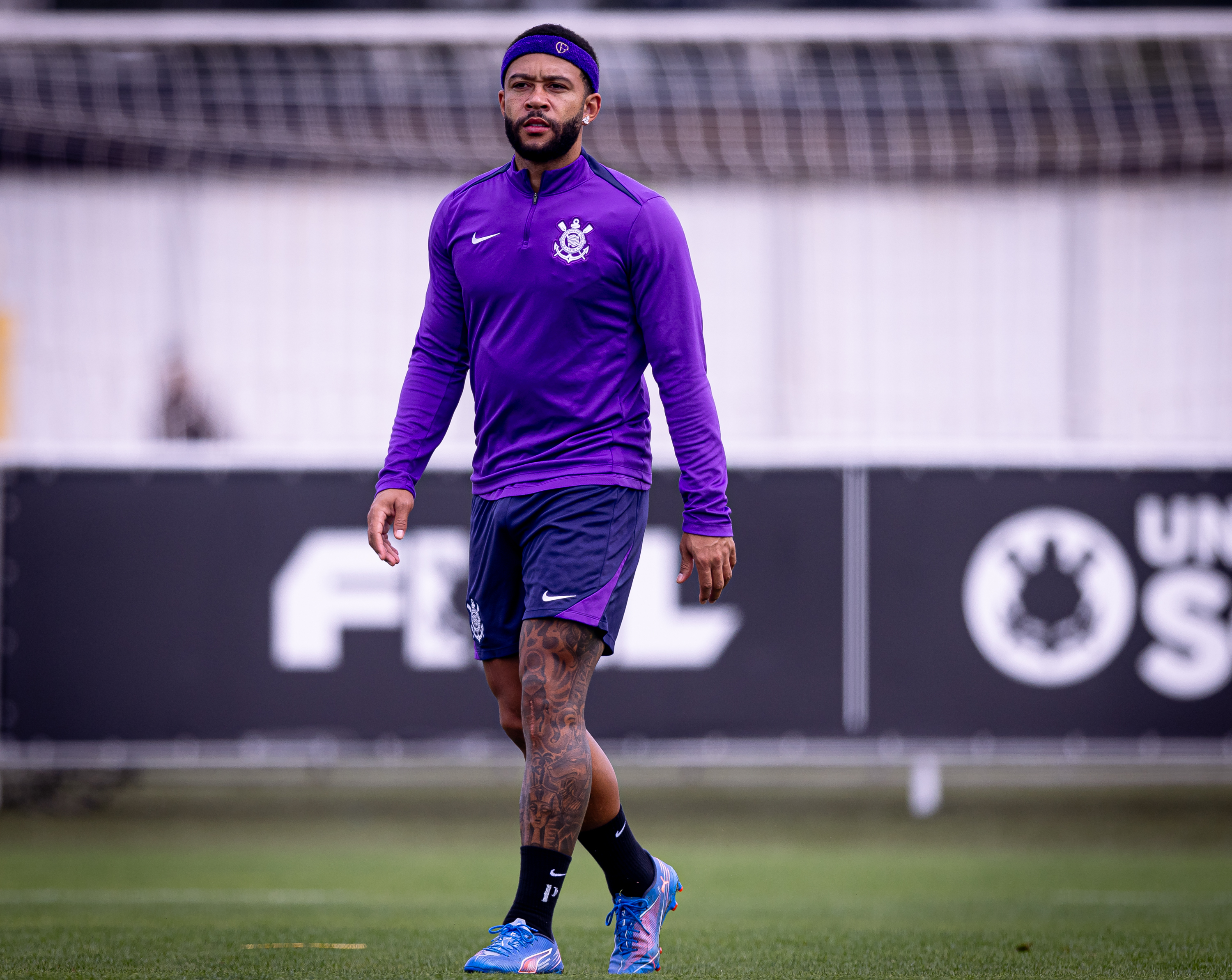 Memphis publica vídeo de corrida e mostra evolução na recuperação no Corinthians