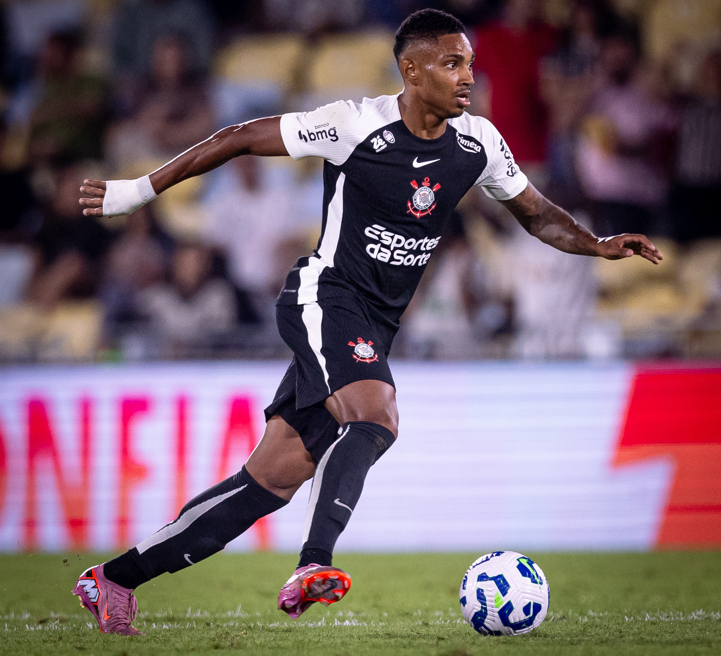 DIA DE GUERRA! Corinthians aposta em jovem talento e ex-Flamengo para vencer a partida!