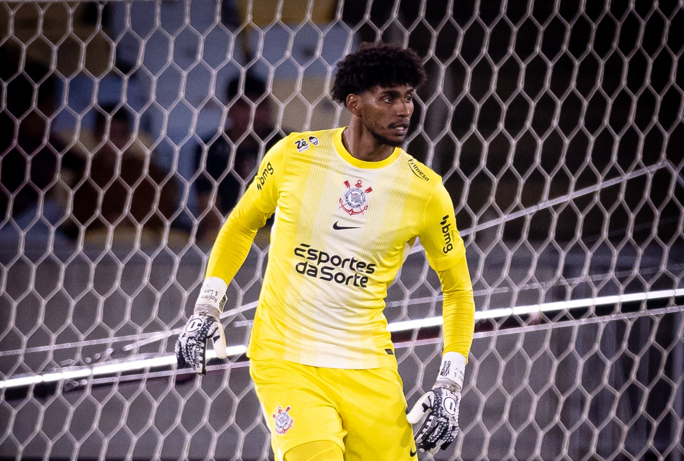 Corinthians brilha na defesa com destaque para Hugo e André Ramalho após vitória