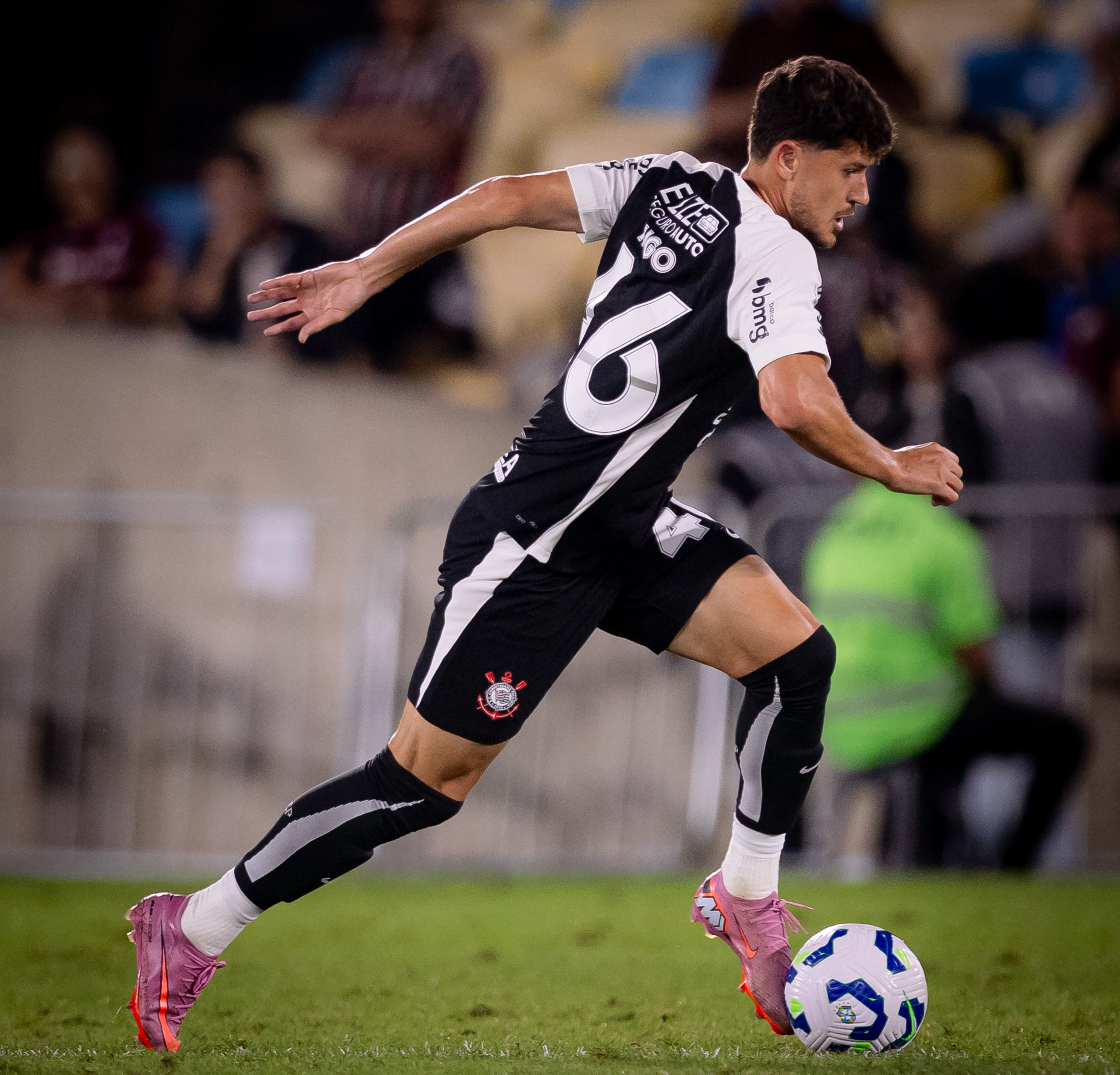 DE VOLTA! Hugo retorna ao Corinthians em nova função importante no clube!