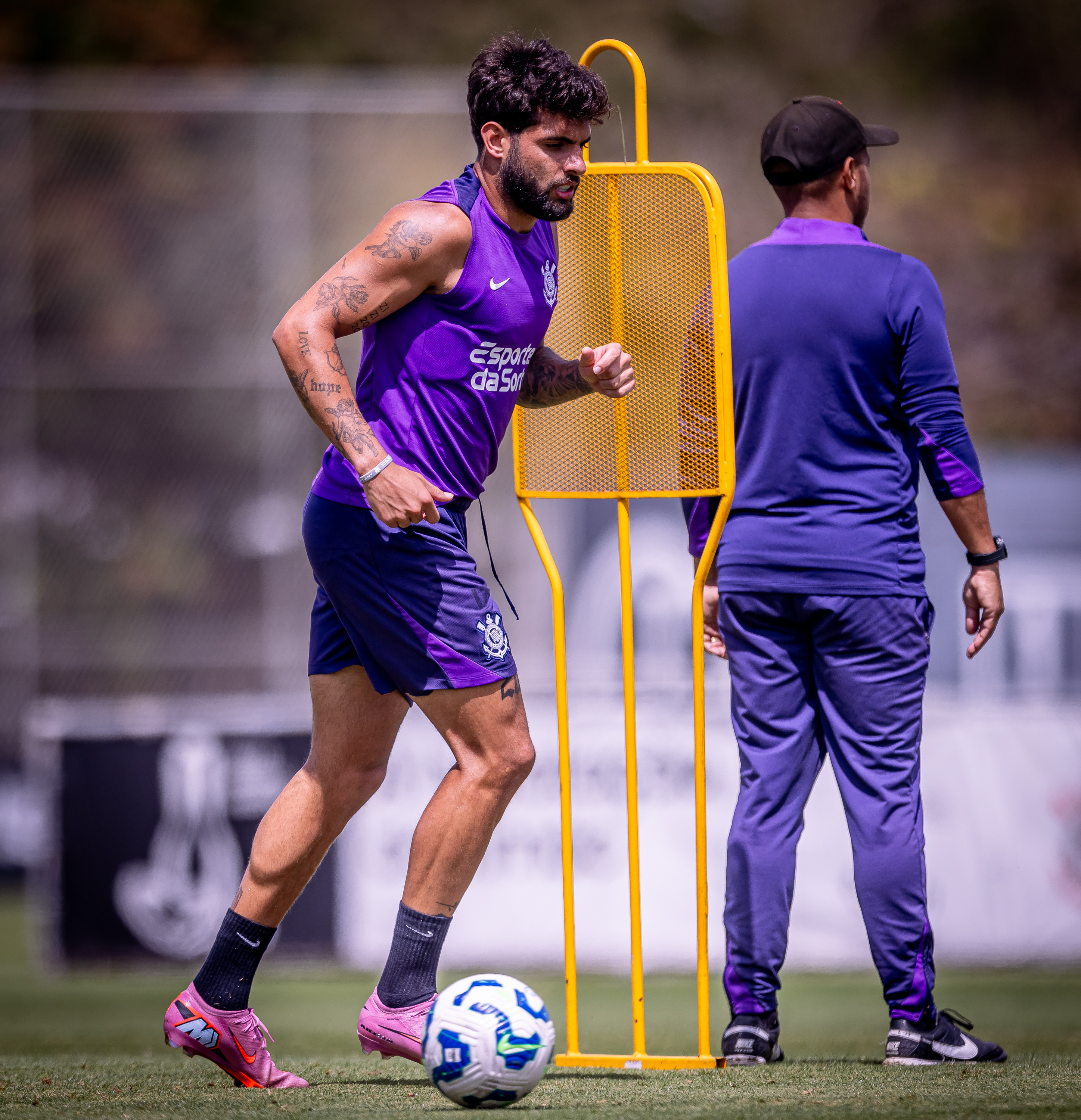 TIMÃO PRONTO PARA O LEÃO? Dorival testa equipe e define ajustes para manter invencibilidade.