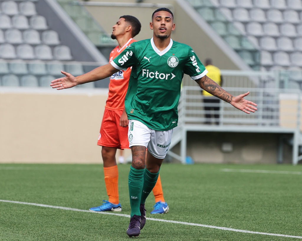 Palmeiras avança às quartas do Paulista sub-20 ao vencer Referência novamente