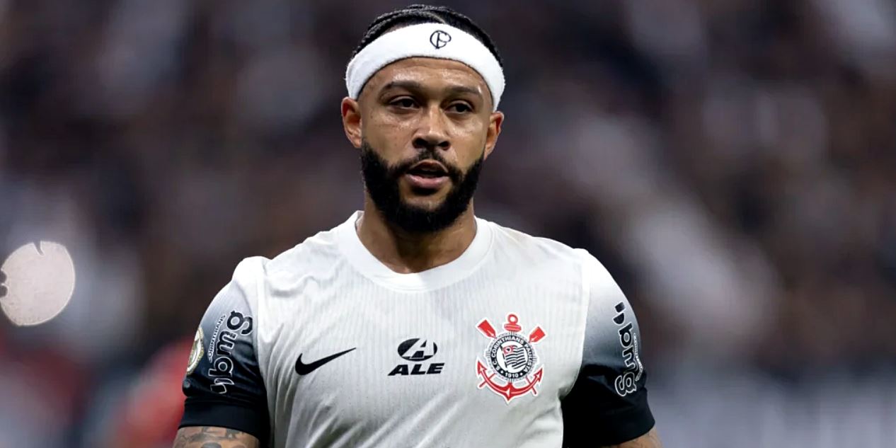 Depay faz um ano de estreia no Corinthians com desempenho positivo e vitória