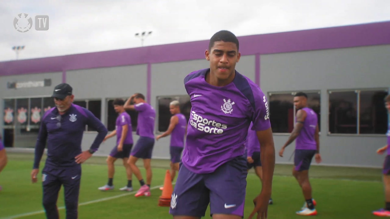 CLÁSSICO BRASILEIRO? Timão intensifica treinos de olho no Flamengo